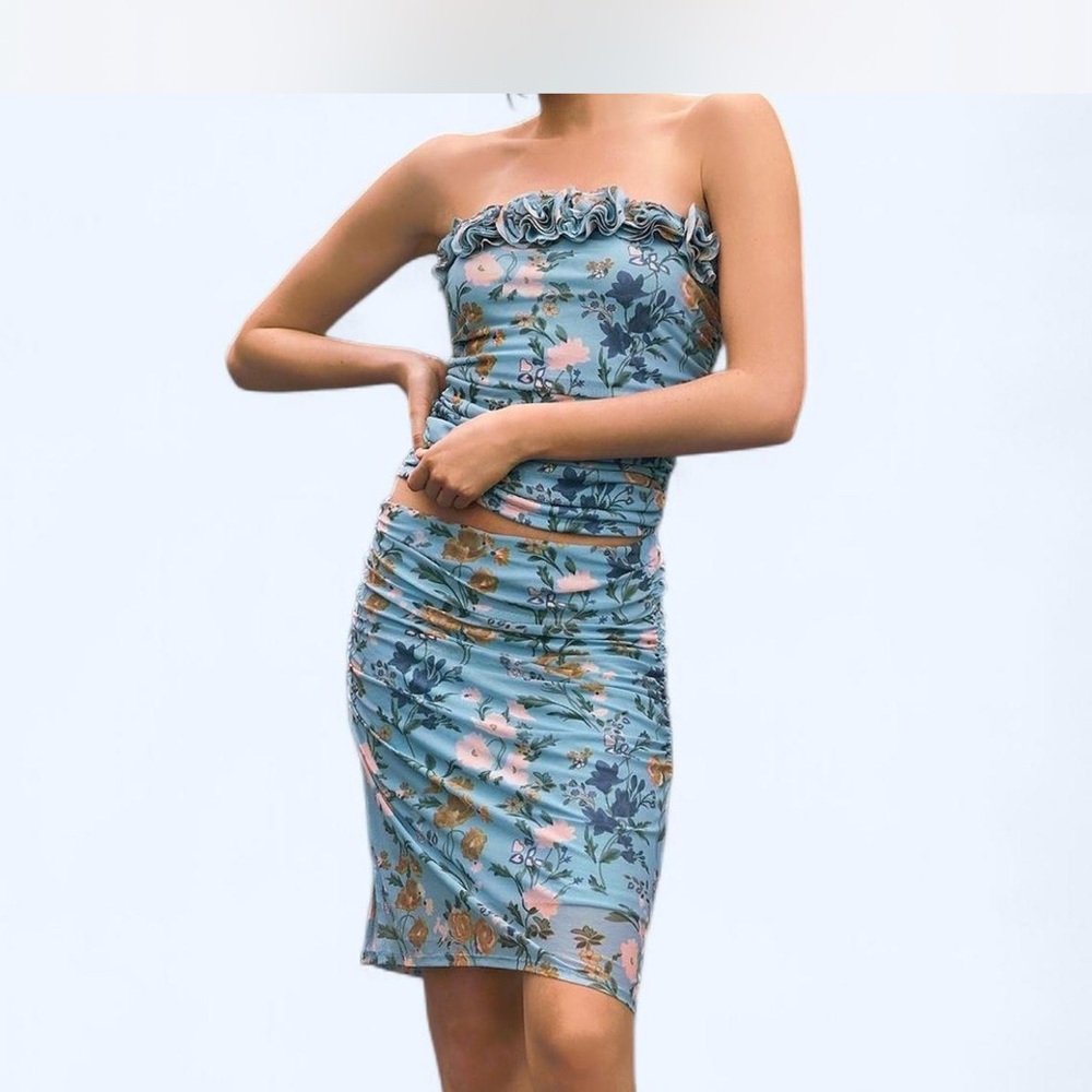 Anthropologie Printed Mesh Pull On Knee-Length Skirt Blue Pink Multi SIZE XS NEW - Picture 2 of 5